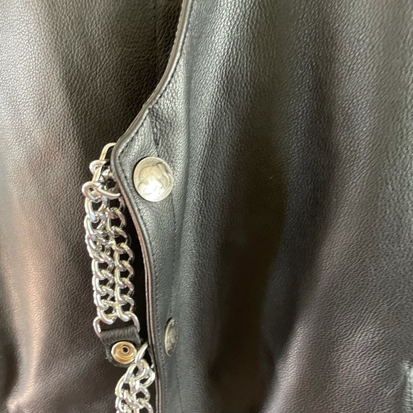 Leather vest made in USA - Picture 3 of 3